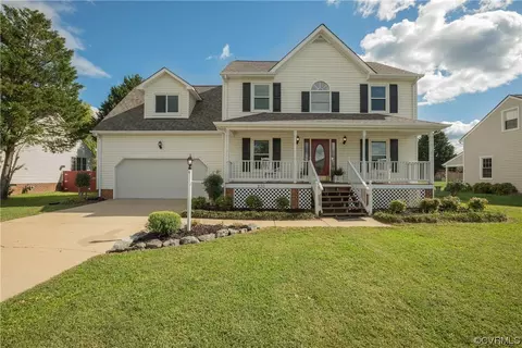 230 Pecan Tree Ter, Colonial Heights, VA 23834