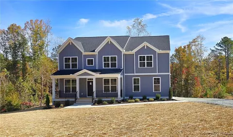 4165 N Waterside Dr, Lanexa, VA 23089