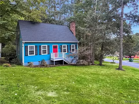 7454 Laneview Dr, Richmond, VA 23225