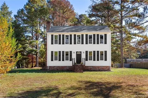 11201 Willow Ln, Disputanta, VA 23842