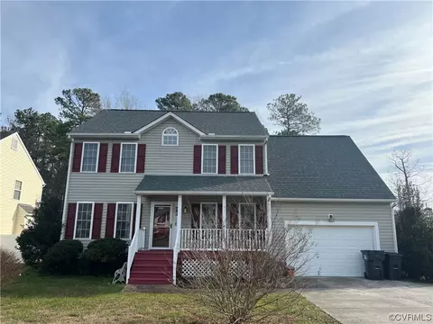 6819 Ironhorse Ct, Ampthill, VA 23234