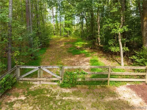 9270 Bailey Ln, Providence Forge, VA 23140 photo 43