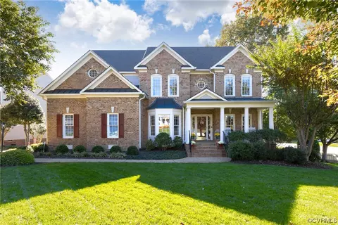 900 Kingham Dr, Midlothian, VA 23114