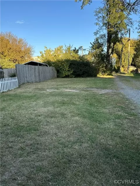 863 N 22nd St, Richmond, VA 23223