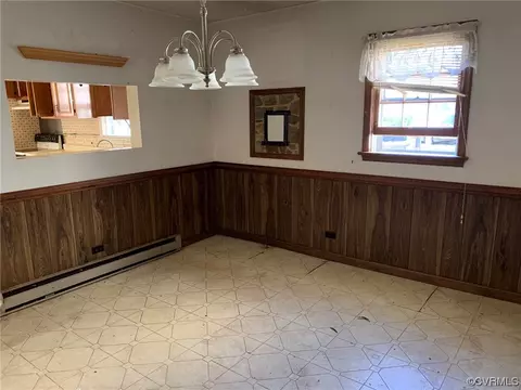 113 E Grigg Ave, Jarratt, VA 23867 photo 6
