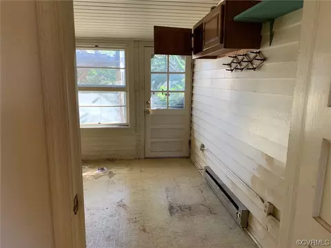 113 E Grigg Ave, Jarratt, VA 23867 photo 13