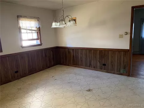 113 E Grigg Ave, Jarratt, VA 23867 photo 7