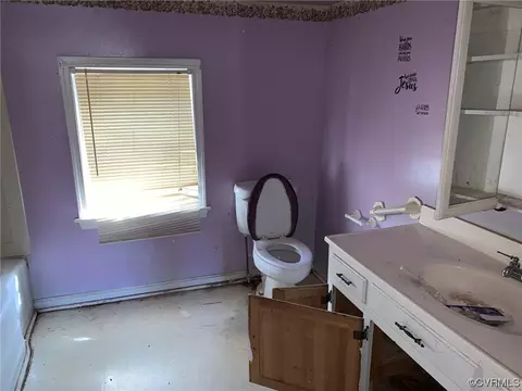 113 E Grigg Ave, Jarratt, VA 23867 photo 24