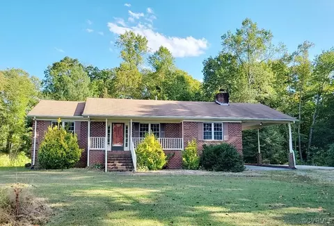 1725 Beaver Dam Rd, Warsaw, VA 22572