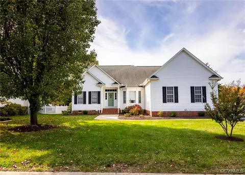 10155 Stags Leap Dr, Mechanicsville, VA 23116