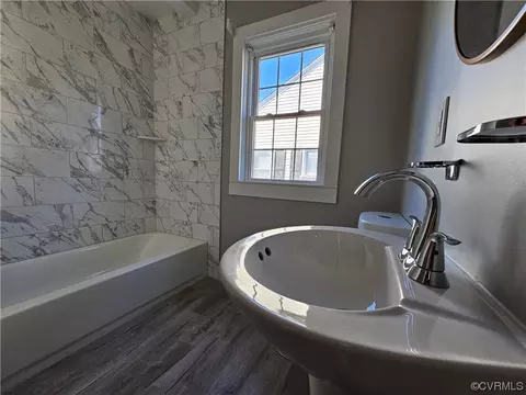 515 Custis St, Crewe, VA 23930 photo 12
