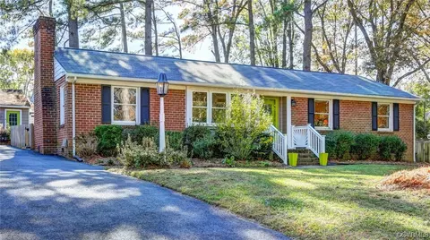 10311 Sauna Dr, North Chesterfield, VA 23236