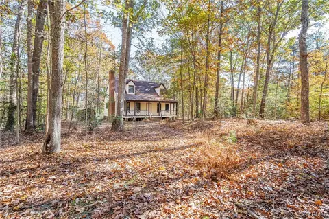 2078 Pony Farm Rd, Maidens, VA 23102