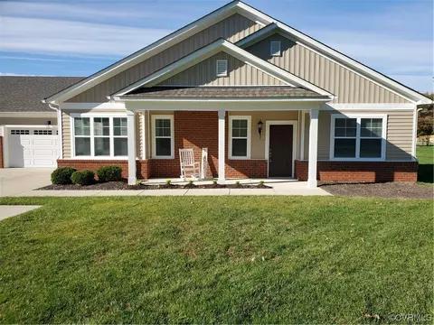 1723 Providence Villas Ct, North Chesterfield, VA 23236
