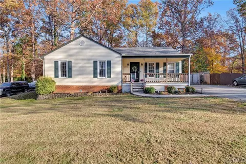 13811 Deer Run Ct, Midlothian, VA 23112