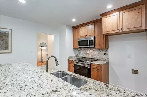 14319 Spring Gate Ct, Midlothian, VA 23112 photo 21