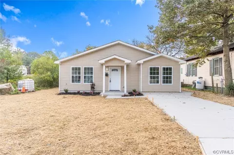 1332 Lincoln St, Petersburg, VA 23803