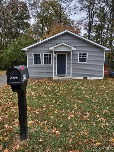 2209 Trenton St, Hopewell, VA 23860