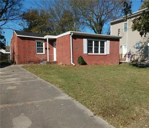 1219 Rome St, Petersburg, VA 23803