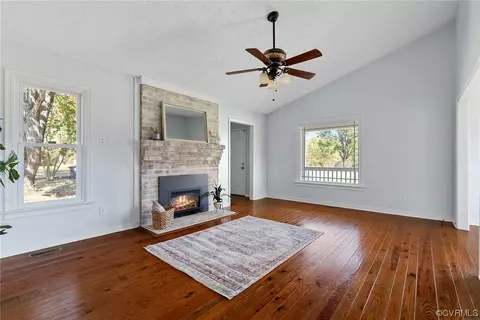 3307 Three Chopt Rd, Gum Spring, VA 23065 photo 8