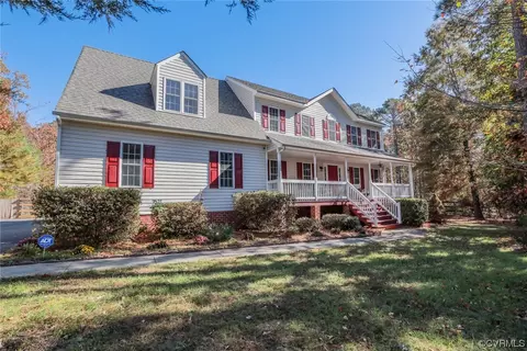 2329 Westwood Pine Dr, Moseley, VA 23120