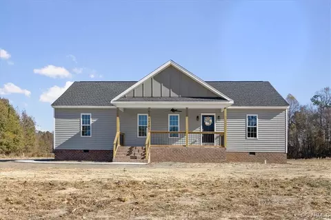 14205 Meadow Ln, Disputanta, VA 23842