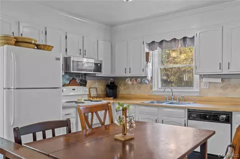 1579 Manfield Rd, Aylett, VA 23009 photo 12