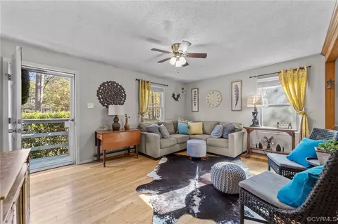 1579 Manfield Rd, Aylett, VA 23009 photo 5