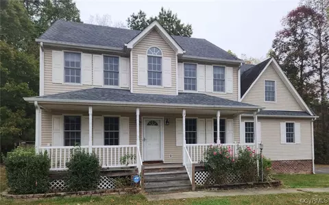5508 Silver Fox Cir, Prince George, VA 23875