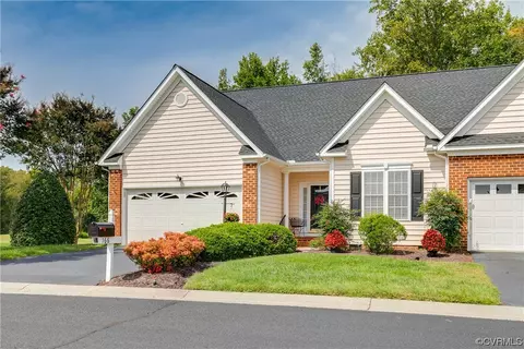 166 Carriage Point Ln, Glen Allen, VA 23059