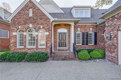4100 Caddington Dr, Midlothian, VA 23113 photo 3