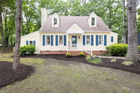 2406 Arrowood Rd, Midlothian, VA 23112