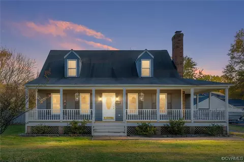 8275 Holly Ridge Rd, Mechanicsville, VA 23116
