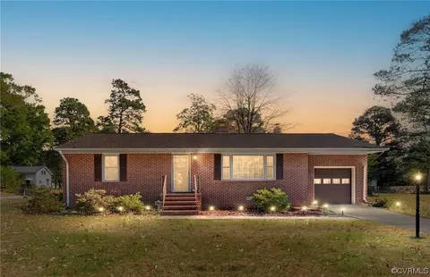 1477 Steuben Rd, Gloucester Point, VA 23062