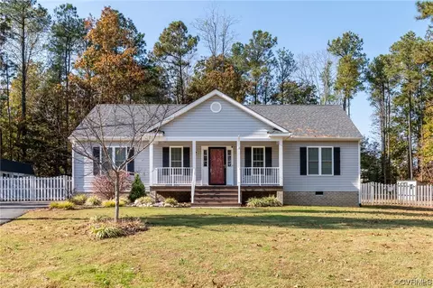 202 Pleasant View Dr, Aylett, VA 23009