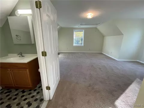 9090 Robins Neck Rd, Gloucester, VA 23061 photo 33