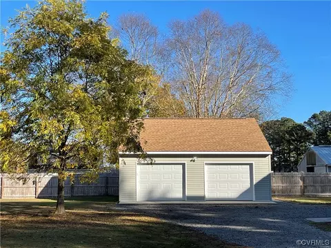 9090 Robins Neck Rd, Gloucester, VA 23061 photo 37