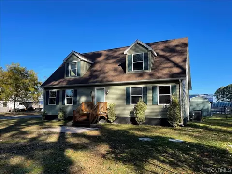 9090 Robins Neck Rd, Gloucester, VA 23061 photo 3