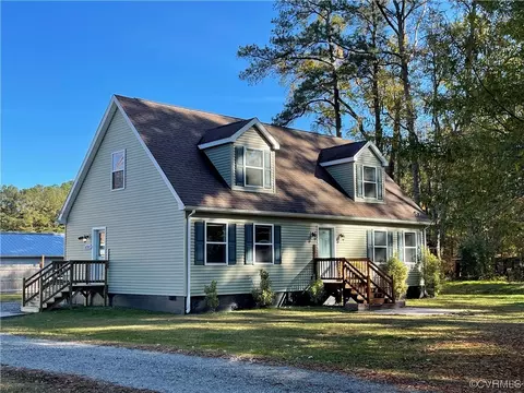 9090 Robins Neck Rd, Gloucester, VA 23061 photo 2