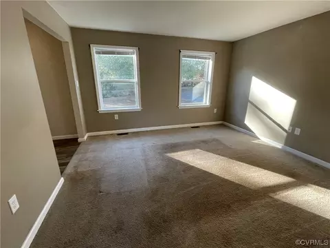 9090 Robins Neck Rd, Gloucester, VA 23061 photo 17