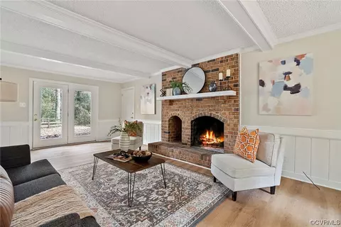 3306 Nuttree Woods Dr, Midlothian, VA 23112 photo 3