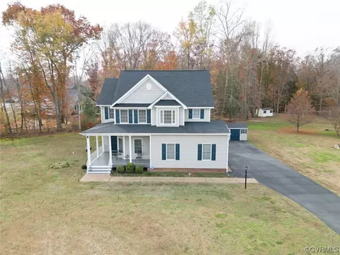 131 Mccauley Pkwy, Aylett, VA 23009