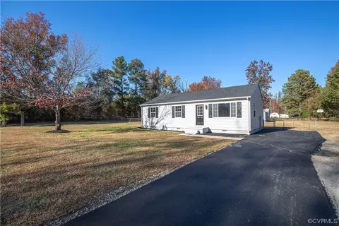 10930 River Rd, Chesterfield, VA 23838