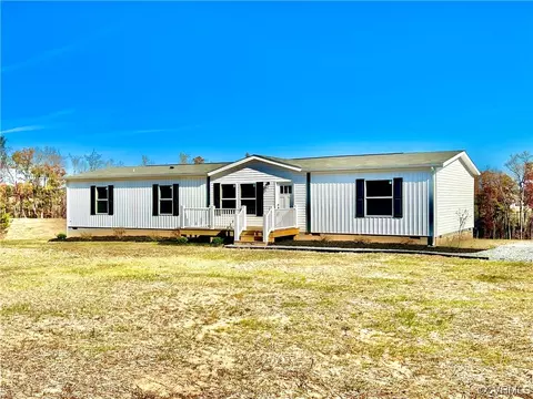 4520 Abilene Rd, Farmville, VA 23901