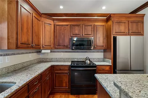 7211 Ledo Rd, Moseley, VA 23120 photo 9