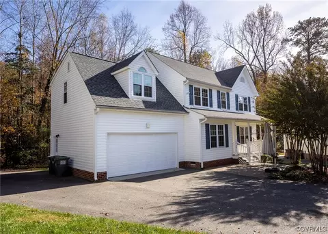 6948 Henrietta Ct, Mechanicsville, VA 23111