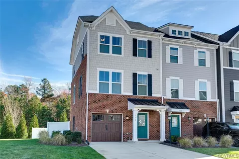 301 Crofton Village Ter, Midlothian, VA 23114