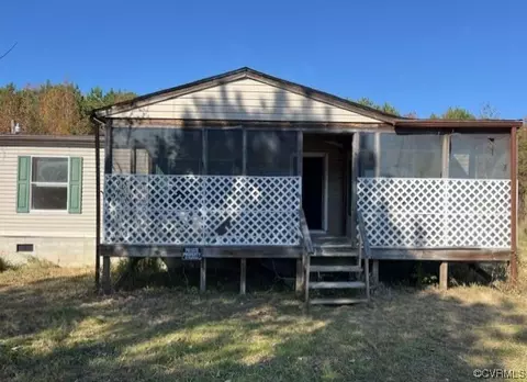 1981 Swanns Point Rd, Spring Grove, VA 23881