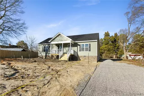 4420 Woodpecker Rd, Petersburg, VA 23803