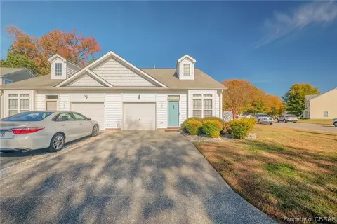 500 Holmes Blvd, Yorktown, VA 23692